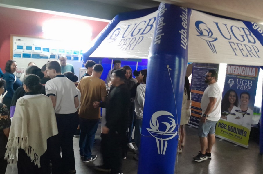 UGB participa do projeto “Vem pro Cívico Militar!” 